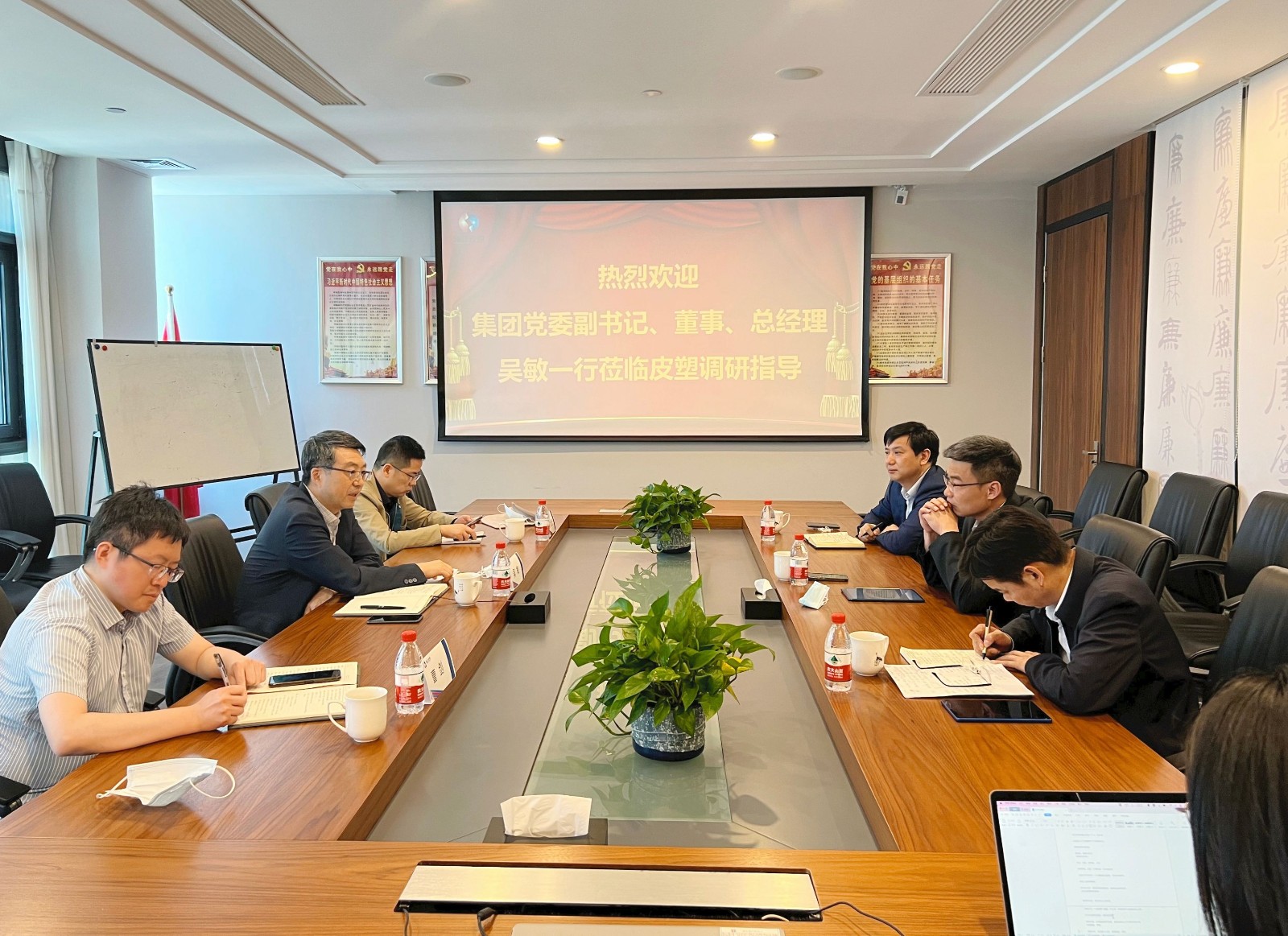 1653443134886797.jpg fc9b0cb60c0987a6164a005de466f56.jpg