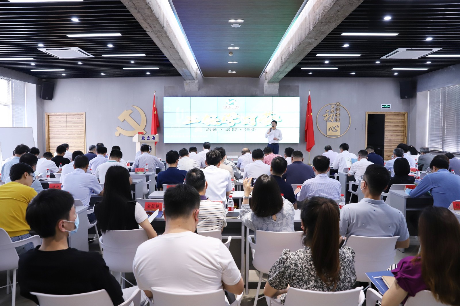 1654305048843530.jpg IMG_2941.jpg