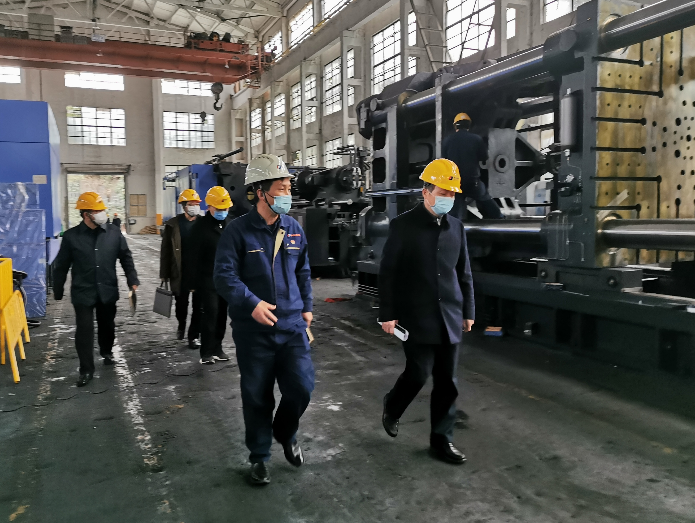 虞岳明調(diào)研指導(dǎo)申達公司抗擊疫情及復(fù)工復(fù)產(chǎn)兩手抓工作